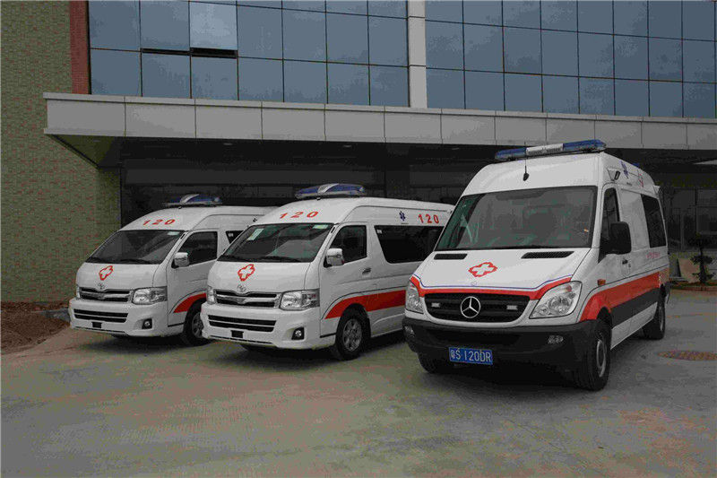 “黑救護車”二次傷害市民？正規(guī)救護車租賃服務或成良藥02